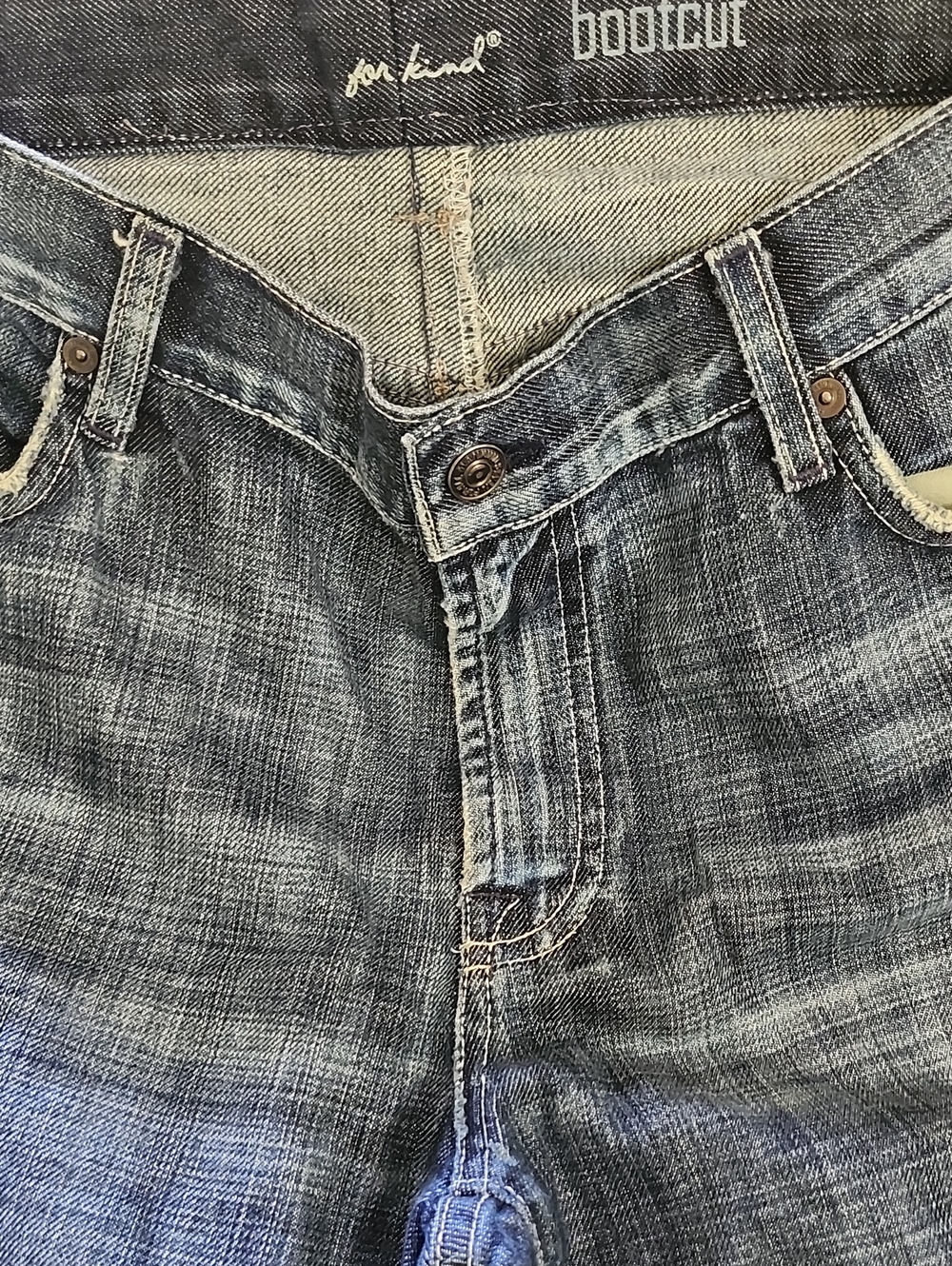 7 For All Mankind Men's Bootcut Jeans in Washed Blue